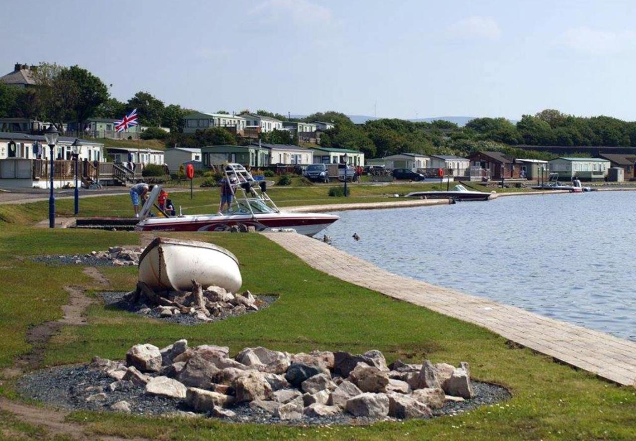 Lake District Static Caravan Lakeside Cumbria Millom Kültér fotó